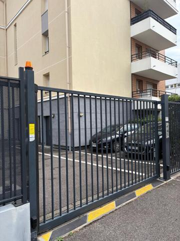 Appartement Decines Charpieu 2 pièce(s) 34 m2 , Decines charpieu