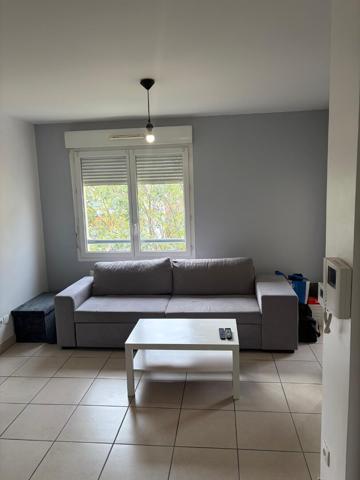 Appartement Decines Charpieu 2 pièce(s) 34 m2 , Decines charpieu