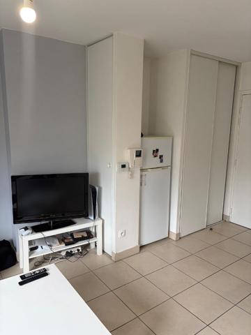 Appartement Decines Charpieu 2 pièce(s) 34 m2 , Decines charpieu