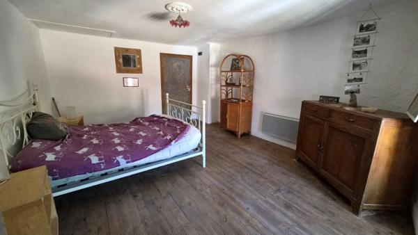Vente / Maison avec dépendance à Pontgibaud (63230)