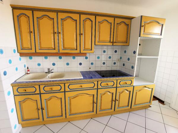 2P avec chambre + bureau