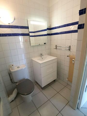 2P avec chambre + bureau
