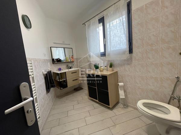 SEPTÈMES-LES-VALLONS ? Maison de ville T3 avec garage de 25 m²