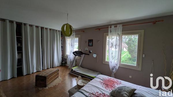 Maison traditionnelle 7 pièces de 130 m² à Gien (45500)