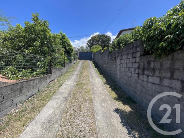 Maison à vendre  5 pièces - 111,90 m2 ST DENIS - 974