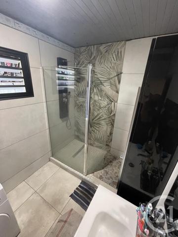 Maison à vendre  5 pièces - 111,90 m2 ST DENIS - 974