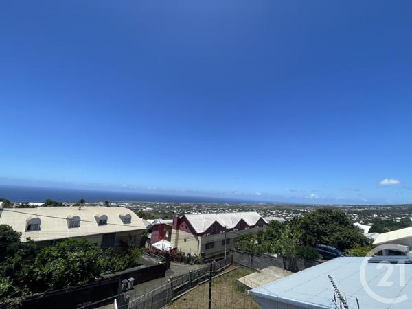 Maison à vendre  5 pièces - 111,90 m2 ST DENIS - 974