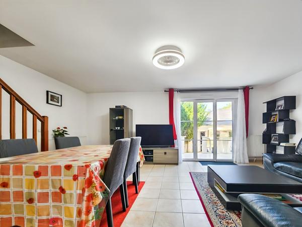 Maison Savigny Le Temple 5 pièce(s) 97.55 m2