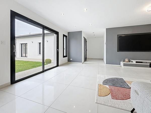 Maison 4 pièces - 125 m² Exclusivité efficity