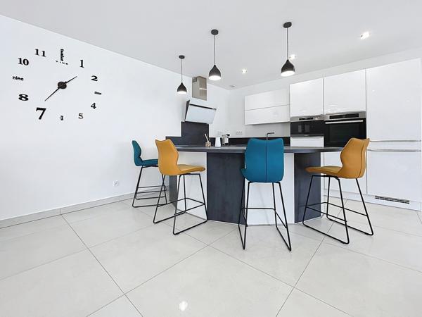 Maison 4 pièces - 125 m² Exclusivité efficity