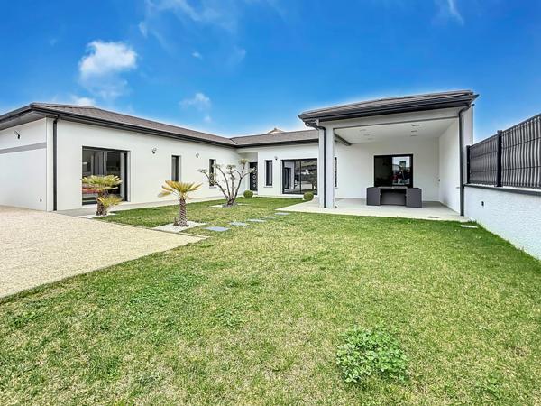 Maison 4 pièces - 125 m² Exclusivité efficity