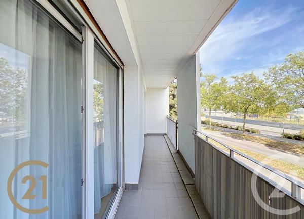 Appartement F3 à vendre  3 pièces - 69,77 m 2   VANDOEUVRE LES NANCY  - 54