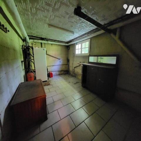 Maison d'habitation à vendre dans la campagne de Châteauneuf du Faou, Finistère 29