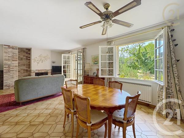 Maison à vendre  9 pièces - 204,12 m2 PERTHES - 77