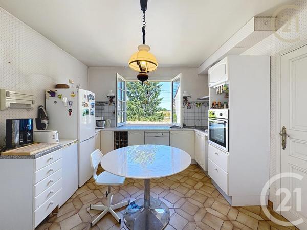 Maison à vendre  9 pièces - 204,12 m2 PERTHES - 77