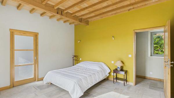 Ensemble immobilier empreint de charme, d'authenticité et d'une élégance discrète. Marciac