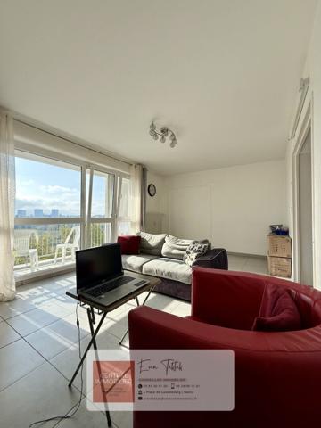 Appartement Vandoeuvre Les Nancy 4 pièce(s) 79.88 m2