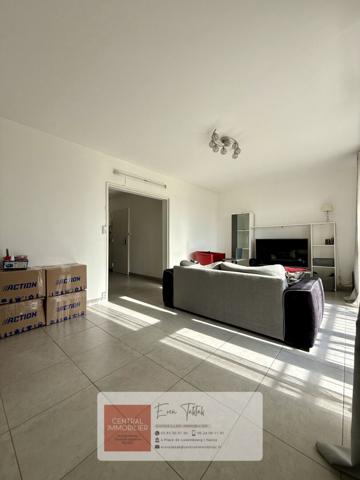 Appartement Vandoeuvre Les Nancy 4 pièce(s) 79.88 m2