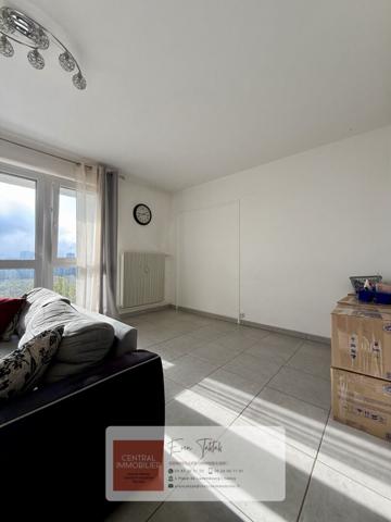 Appartement Vandoeuvre Les Nancy 4 pièce(s) 79.88 m2