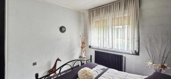 25420 – COURCELLES LES MONTBELIARD – MAISON 7 PIECES – 5 CHAMBRES – JARDIN – GARAGE