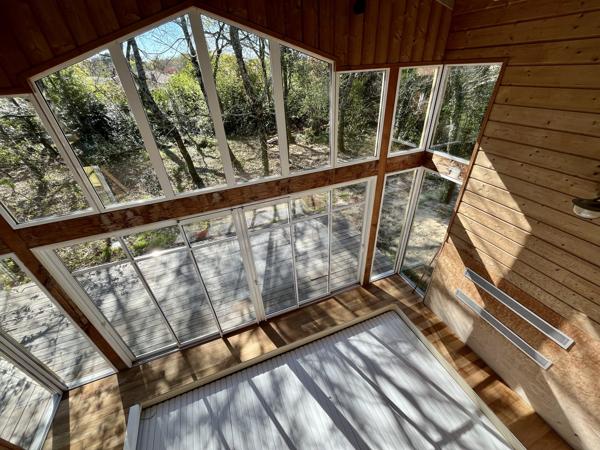 GUJAN-MESTRAS ! Maison de 198 m2, piscine intérieure, dépendance, Parcelle de 1750 m2