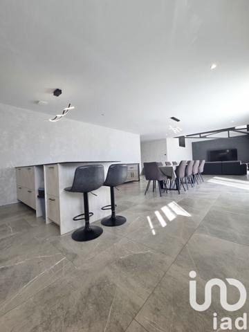 Maison à vendre 6 pièces 220 m² Pia