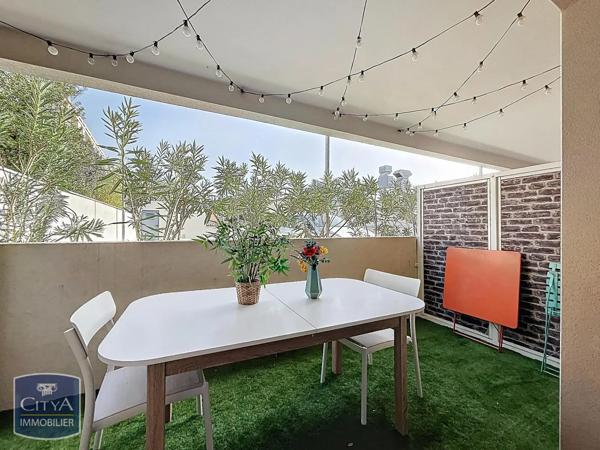 Appartement à louer 3 pièces 60.43m² Nîmes (30000)
