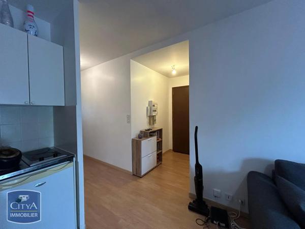 Appartement à louer 2 pièces 34.59m² Boissy-sous-Saint-Yon (91790)