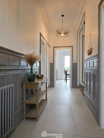 Maison de maître 214 m² à Laon 02000