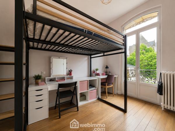 Maison de maître 214 m² à Laon 02000