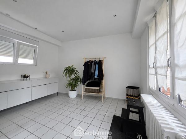 Maison de maître 214 m² à Laon 02000