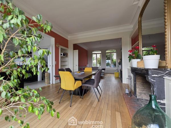Maison de maître 214 m² à Laon 02000