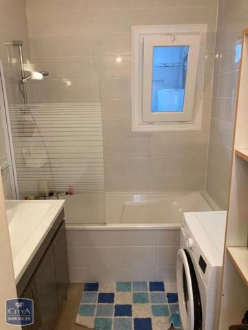 Appartement à louer 5 pièces 82m² Rennes (35000)