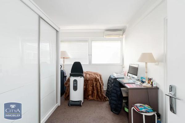 Appartement à vendre 4 pièces 97.8m² Vichy (03200)