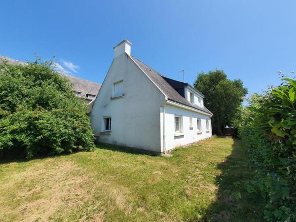 EXCLUSIVITÉ RIANTEC : Maison avec vie de plain-pied sur un beau terrain
