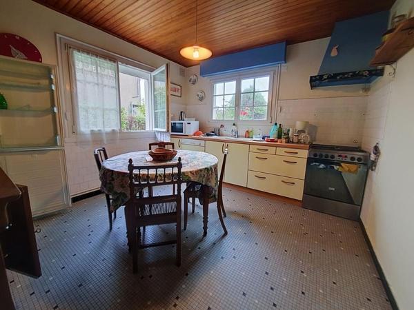 EXCLUSIVITÉ RIANTEC : Maison avec vie de plain-pied sur un beau terrain