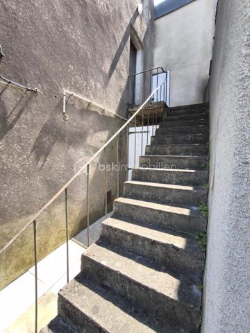 Immeuble mixte de 94 m²