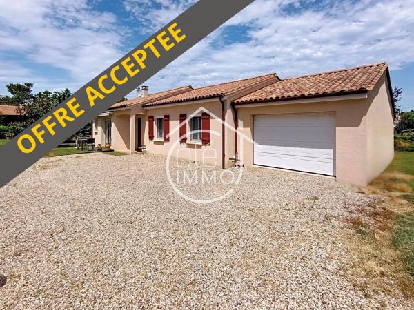 Saint-Pierre-d'Eyraud : Maison de 101m² avec jardin clos et garage