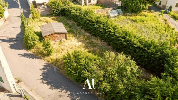 Terrain constructible de 402 m² avec emprise au sol non réglementée Crozet 01170