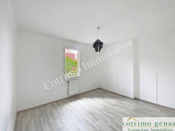 CHASSIEU 69680 Beau T2 de 39,44m²+balcon+parking