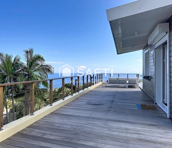 Esprit rooftop, vue mer et grande terrasse