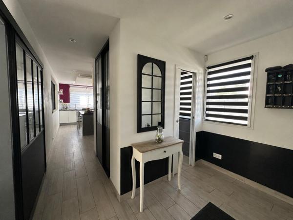 Maison familiale entièrement rénovée – 5 chambres et sous-sol