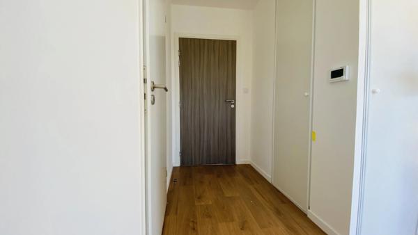 Dpt Finistère (29), à vendre QUIMPER appartement T2 meublé situé au dernier étage de 45,51 m² habitable - Balcon- Parking souterrain.