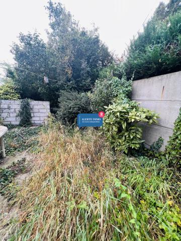 ARRAS : maison de 127,82m2 comprenant 4 chambres possibilitée 5 + dépendance et jardin