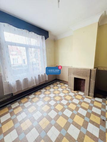 ARRAS : maison de 127,82m2 comprenant 4 chambres possibilitée 5 + dépendance et jardin
