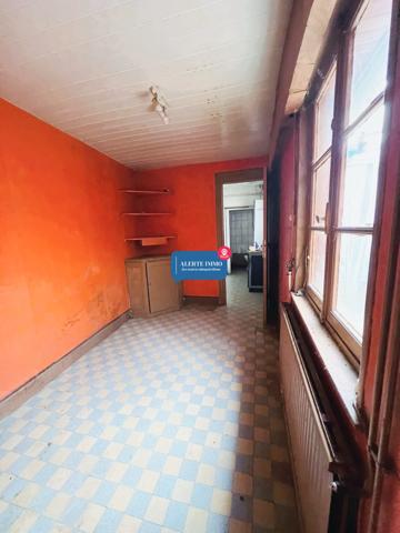 ARRAS : maison de 127,82m2 comprenant 4 chambres possibilitée 5 + dépendance et jardin