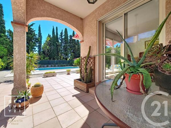 Maison à vendre  4 pièces - 135 m 2   TOULOUGES  - 66