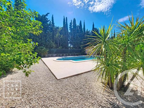 Maison à vendre  4 pièces - 135 m 2   TOULOUGES  - 66