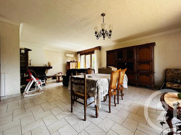 Maison à vendre  4 pièces - 135 m 2   TOULOUGES  - 66