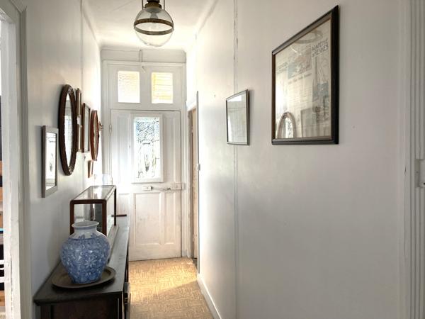 Dinéault – Maison familiale de 129 m² avec jardin, 3 chambres et combles aménageables